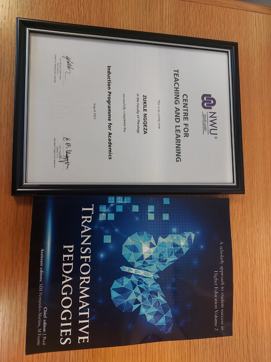 Tonight I pause to thank God and all those supported my journey to academia. I am grateful for the hospitality and support of my colleagues at NWU Faculty of Theology. 9 months later at NWU, my hear is filled with gratitude 🙏.
#NWU #AcademicTwitter