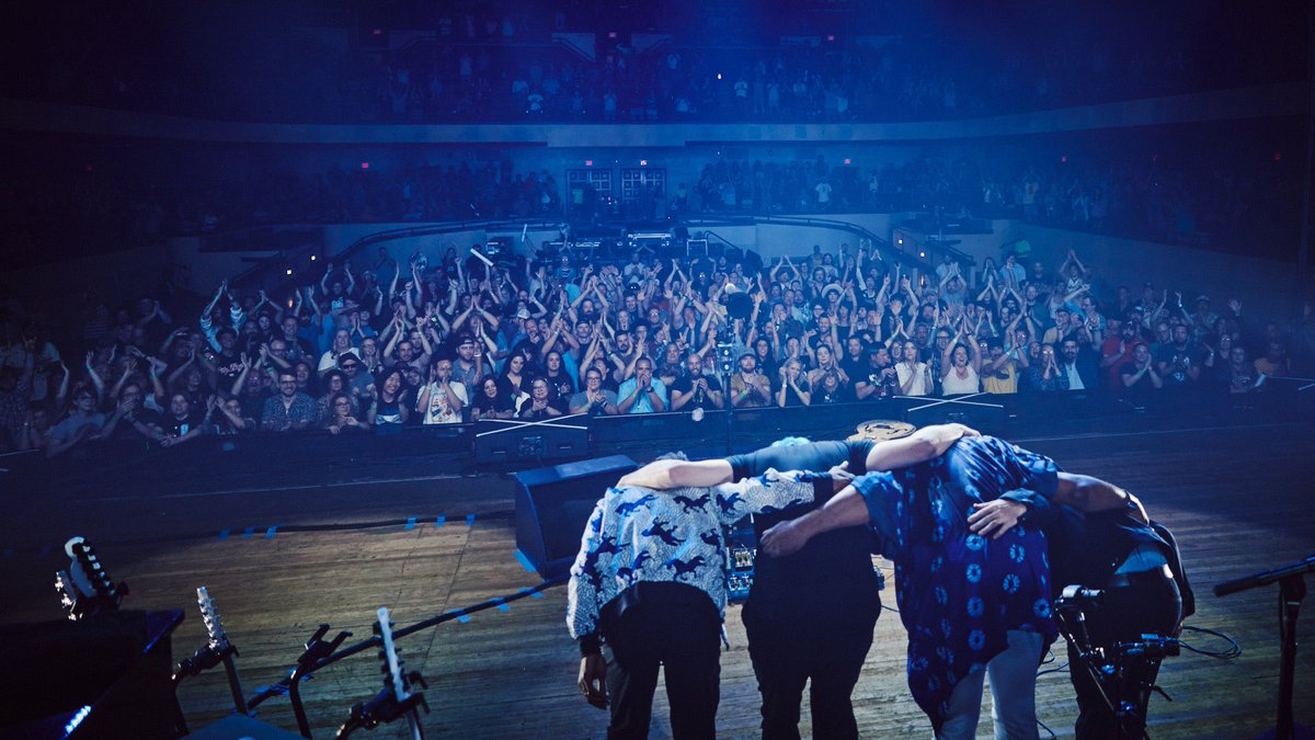 318Premiere's tweet photo. Jack White: The Supply Issues Tour was absolutely amazing last night! He tore the house down!!

#ShreveportAuditorium https://t.co/s6V2sCUzlK