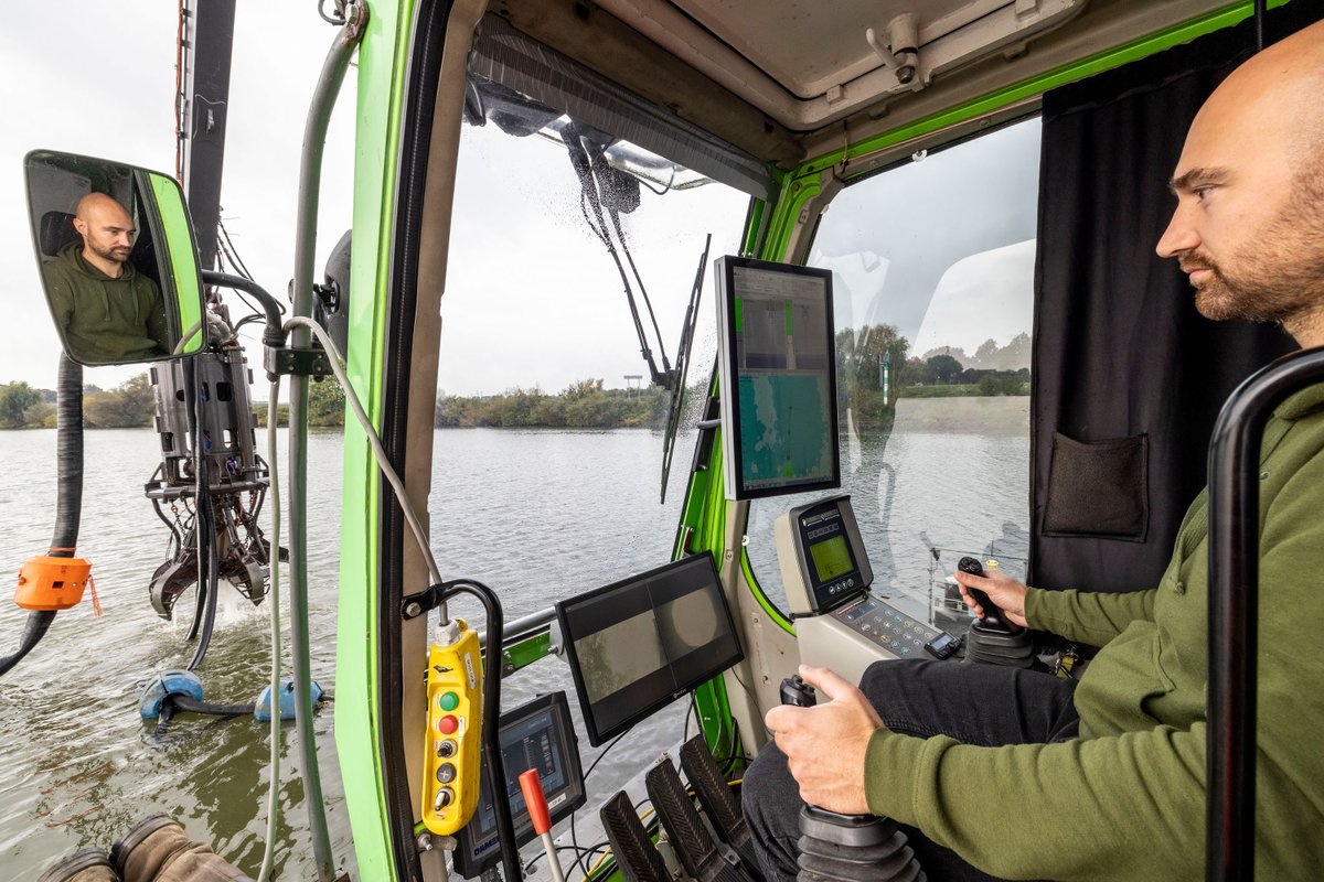 Martens en Van Oord tweet media