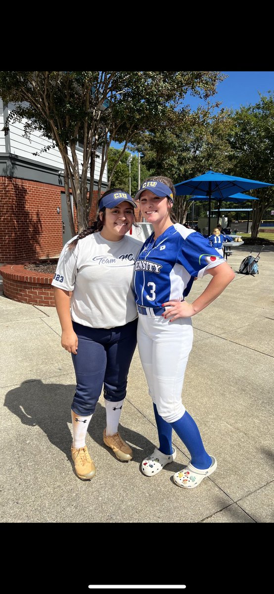 SydneeDial's tweet photo. finally got to get back on the dirt with my team this weekend in Raleigh!! it was also great to meet one of my future teammates :))) @CoachAllenCIU @AlexuzBarnes @NcIntensity_Nat @99Mdixon @CIUSoftball https://t.co/otvbHNKj47