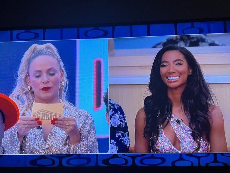 Realitea_TvJunk's tweet photo. No their character development was so crazy to see. You could see they were both so genuinely happy for Taylor. When you are a kind person you can win over anybody. This finale was everything and more. Congratulations Taylor Hale! #BB24 https://t.co/Wwceuq4cX9