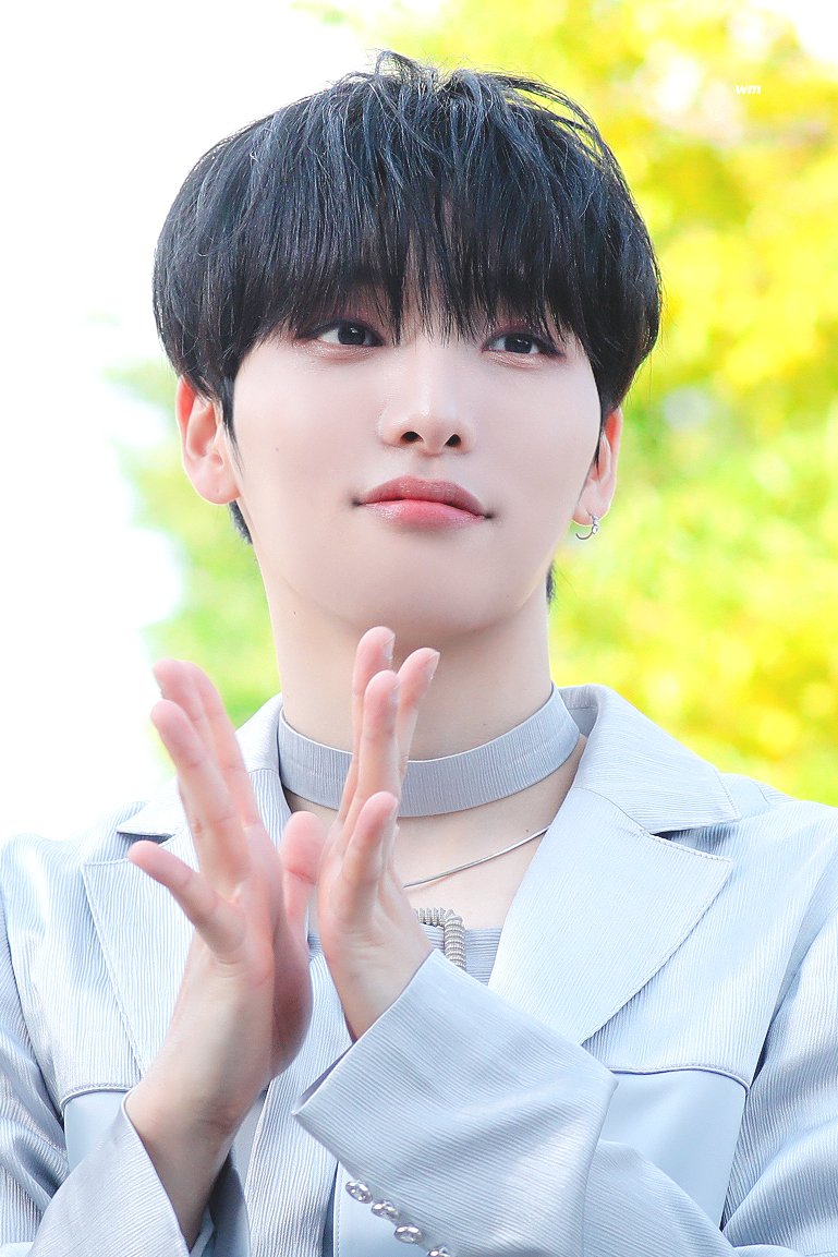 220920 더쇼 미니팬미팅

떠호 귀여워,,,🐿
#원어스 #서호