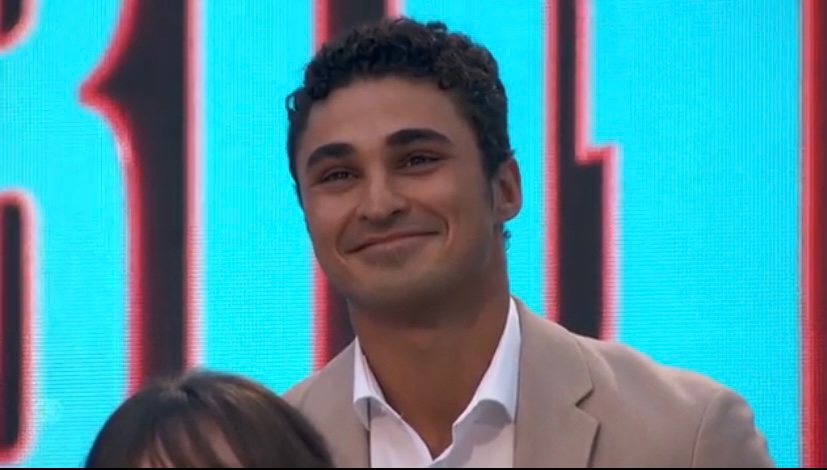 AnnePete2's tweet photo. Nah cause her lawyers really set up her whole defense and then they put her on the stand and watched her win the case. Look how proud they were #BB24 https://t.co/Nu2nEWN7Qs