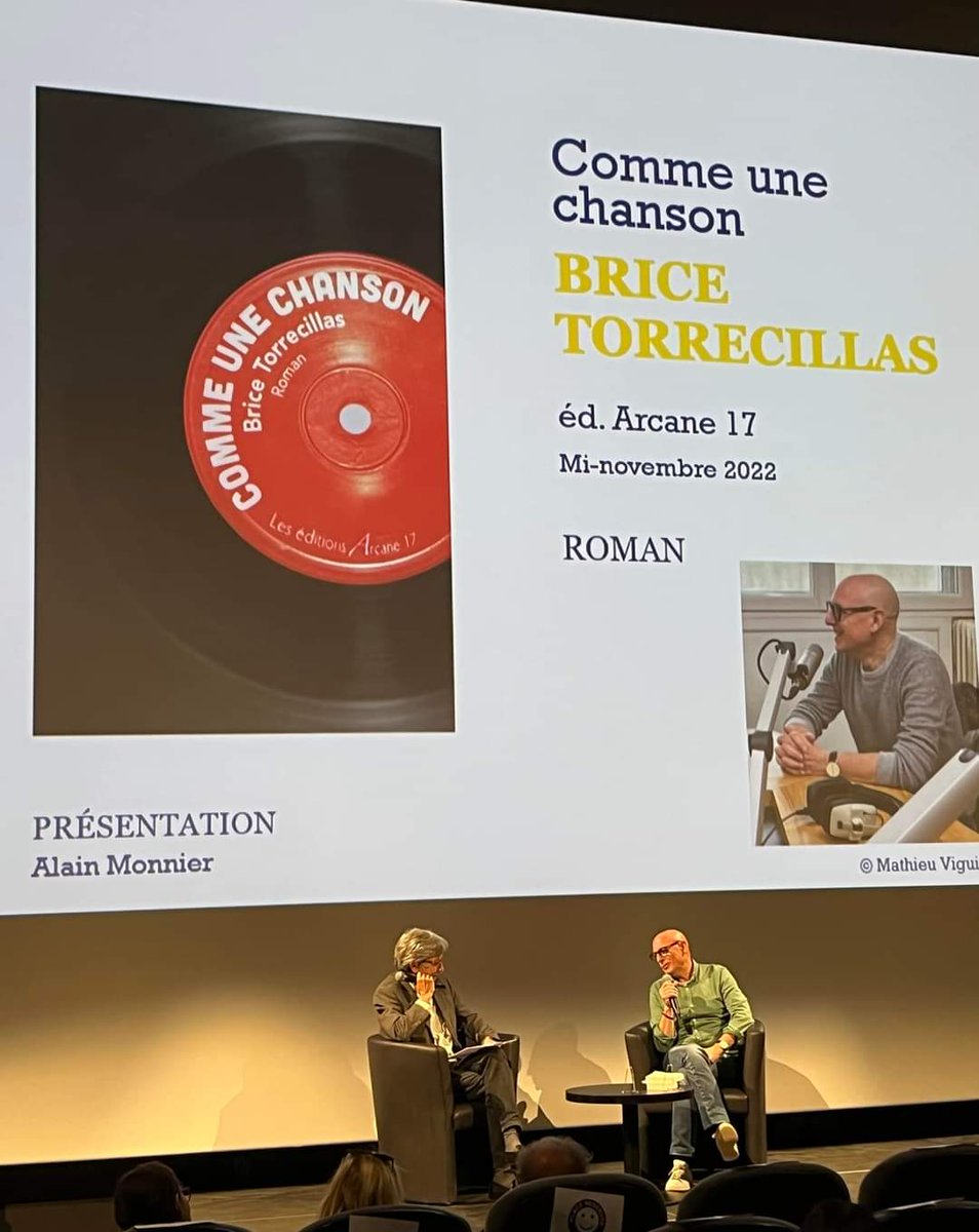 mariepierrevieu's tweet photo. La classe Brice Torrecillas @bricetorrecill2! Les Editions Arcane 17 font la rentrée littéraire de la région Occitanie avec "Comme une chanson" et ça chaud dans le cœur!!! https://t.co/k3jA8TzJeJ