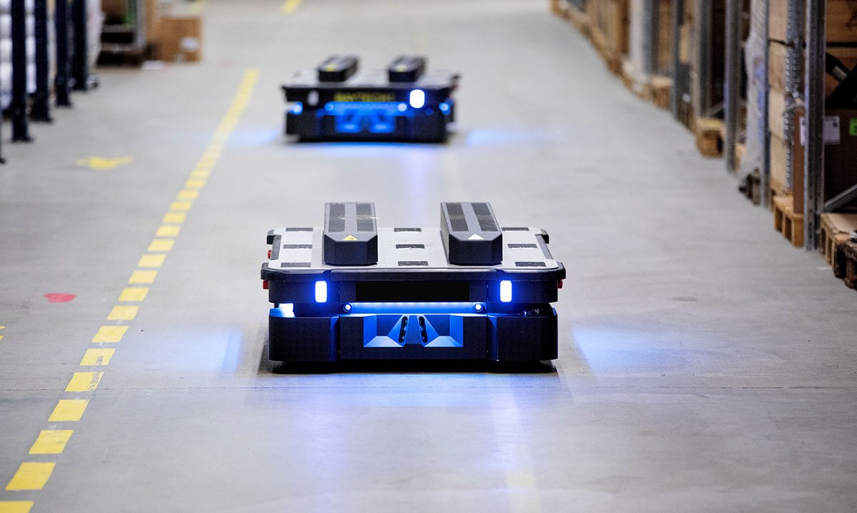 AMRs & AGVs are smart! @GizelisRobotics can make them genius! From traditional warehousing to state-of-the-art 3PLs, let us show you where to apply mobile robotic solutions that deliver effective and efficient intra-logistics process with quick ROI. 📩: info@grobotics.eu