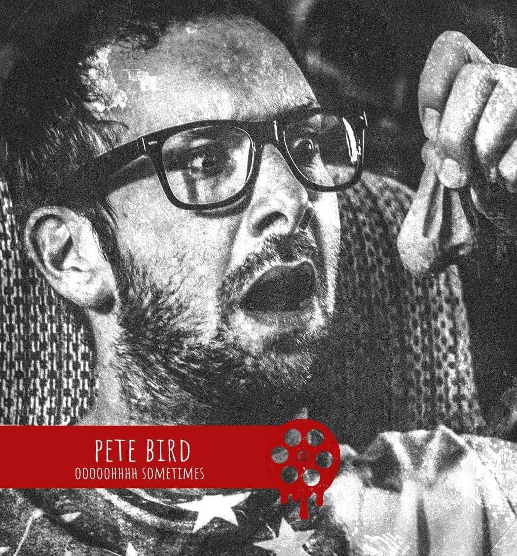 Derelict_movie's tweet photo. MEET THE TEAM😈
Introducing the man behind SOLO PRODUCTIONS LTD Actor, Writer, Producer and the owner of some rather nice nipples (so we're told) Pete Bird 
#indiefilm #indiehorror #producer  #lbsfilms https://t.co/aJzYocSgAb