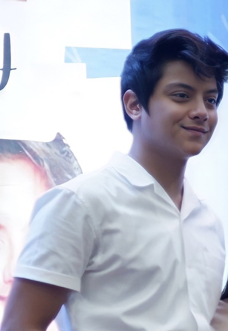 ptrcxo's tweet photo. your hair deserves a separate appreciation tweet, @imdanielpadilla. 🥹🔥 https://t.co/ZbiNNdto6c