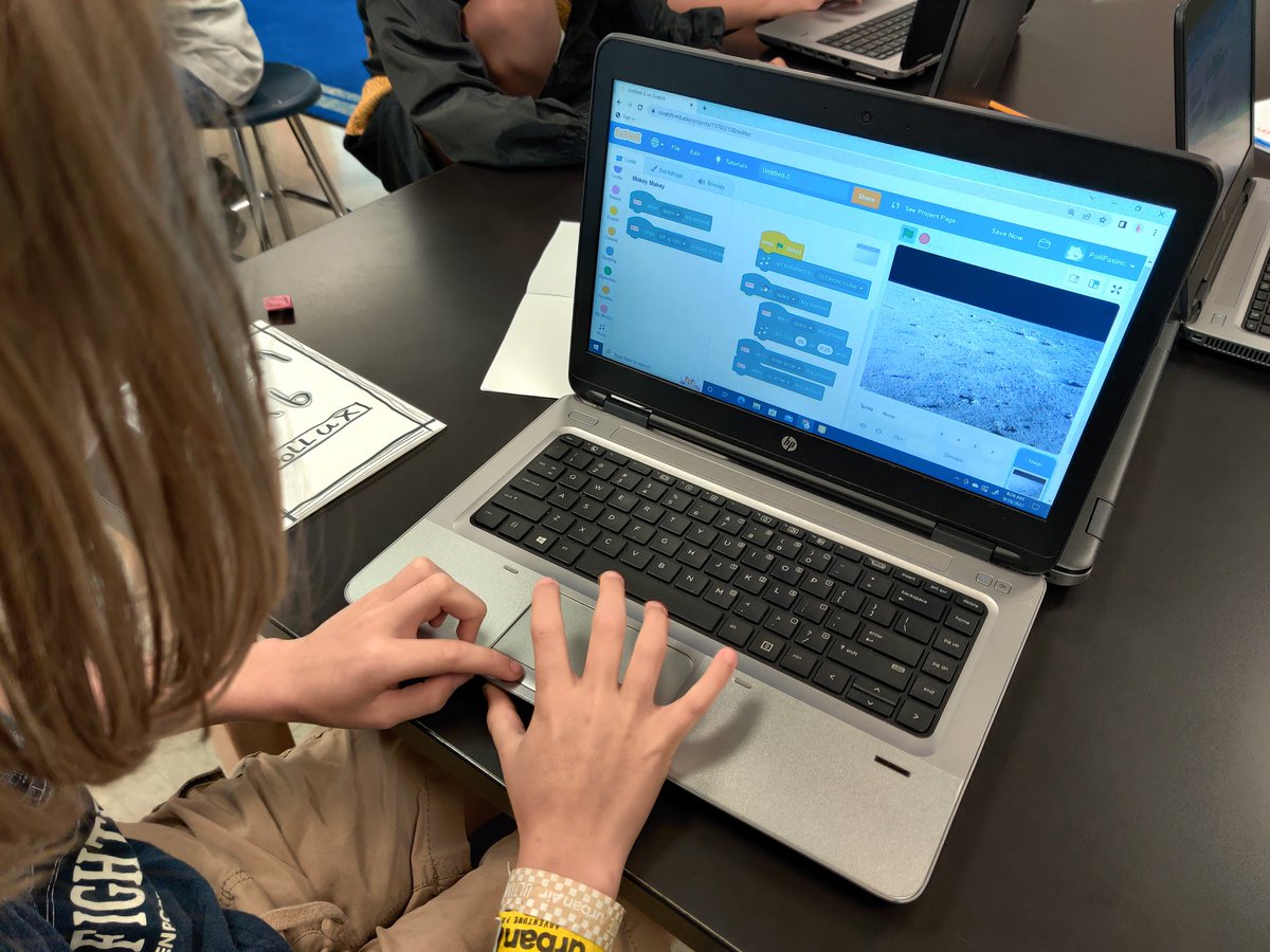 bquentin3's tweet photo. STEM lab round 2 starts today @Sinclair_ES! 4th grade is creating @scratch projects with the music and @makeymakey extensions as the first step in their musical instrument building challenge. https://t.co/88ltER2kBF