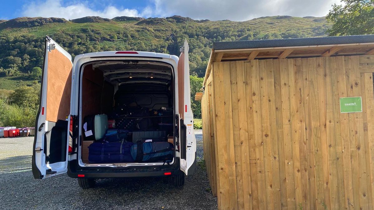HighlandTransfe's tweet photo. Full vans, great views and fresh air….love it! Get out and come enjoy some adventures here in Scotland.

#westhighlandway #scotland #baggagetransfers #highlandtransfers https://t.co/GMuNuLXM2h