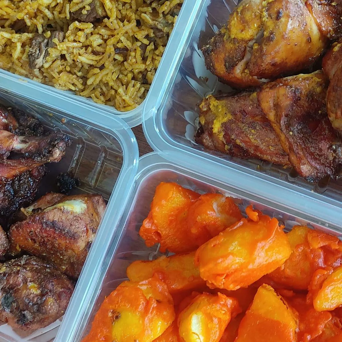 mama_hawi's tweet image. My name is mama hawi. I&apos;m an amazing chef and make amazing meals. Times have been so hard and I haven&apos;t gotten work in two months. Please help share my work,I do meal prep, catering,cooking lessons. WhatsApp 0706550131 for any enquiries 
I am mobile.
Kindly rt widely 🙏🏼❤️