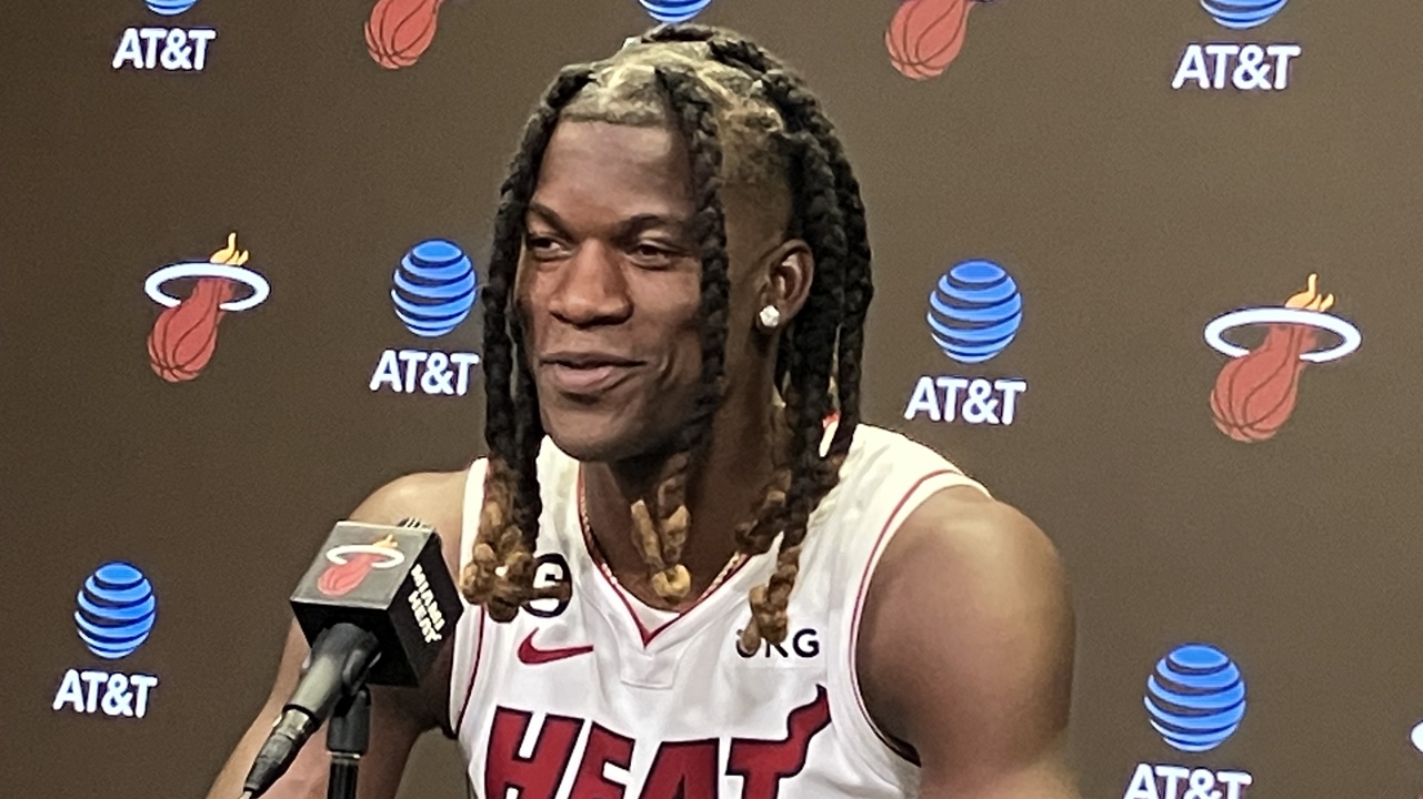 [花邊] Butler賽季的新髮型- 看板 NBA - Mo PTT 鄉公所