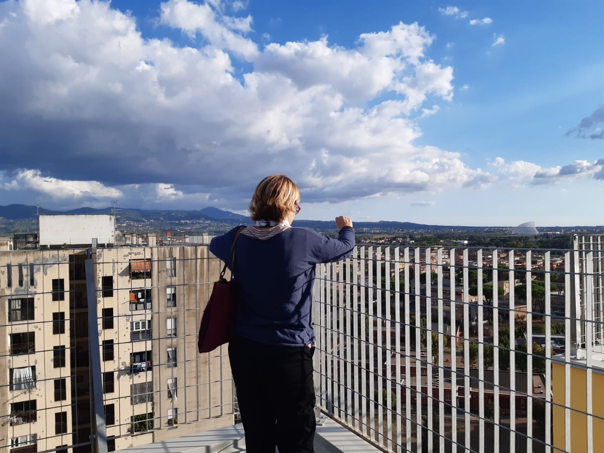 Un'esperienza bellissima e difficile. Ho attraversato territori in cui sono negati diritti fondamentali. Ho imparato molte cose e incontrato persone meravigliose. È già tanto. Per me è stato un onore essere parlamentare e sono grata per essere stata ricandidata.