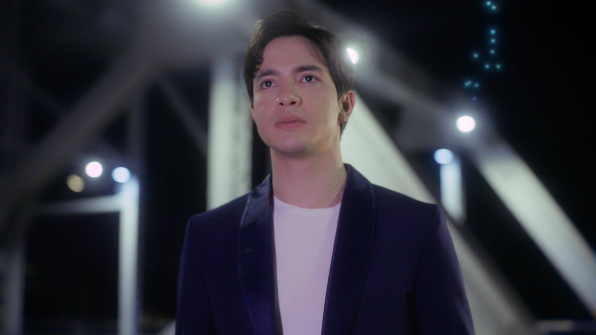 kapuso7updates's tweet image. Umani ng papuri ang first episode ng #StartUpPH at tinagurian ito ng maraming netizens bilang “Most Successful Philippine Adaptation in history”

Trending din nationwide ang #SUPHWorldPremiere Congratulations Asia’s Multimedia Star #ALDENRichards at Box Office Queen #BeaAlonzo