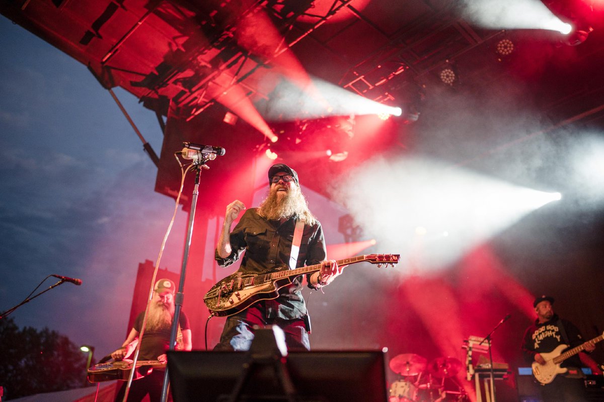 UnionUniversity's tweet photo. BEST. WEEKEND. EVER.
Family Weekend + Bicentennial Kick-off + Crowder π€―π«ΆπΎ
#Union200 #WeAreUU #unionuniveristy #familyweekend #davidcrowder #music #collegelife https://t.co/7Ip5SUBFHk