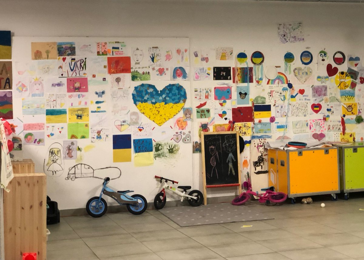 AnnaStriethorst's tweet photo. Great impressions from project visits in Eastern Poland. With the help of the @EEANorwayGrants, dedicated activists in the region both support #refugees from Ukraine and highlight the humanitarian crisis on the Polish-Belarusian border.
#ActiveCitizensFund #CivilSocietyStartsHere https://t.co/kHdRjbH6JK