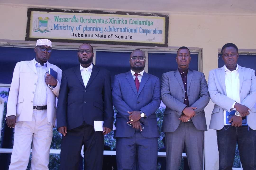 MoPICJubaland's tweet photo. Jubaland’s minister of planning @HonAbdirahmanA has today chaired BIYOLE II Project Consultation meeting attended by ministers of environment, water, livestock &amp; agriculture and their directors general to discuss accelerating the implementation of BIYOLE II in Jubaland State. https://t.co/qfSfYjsprB