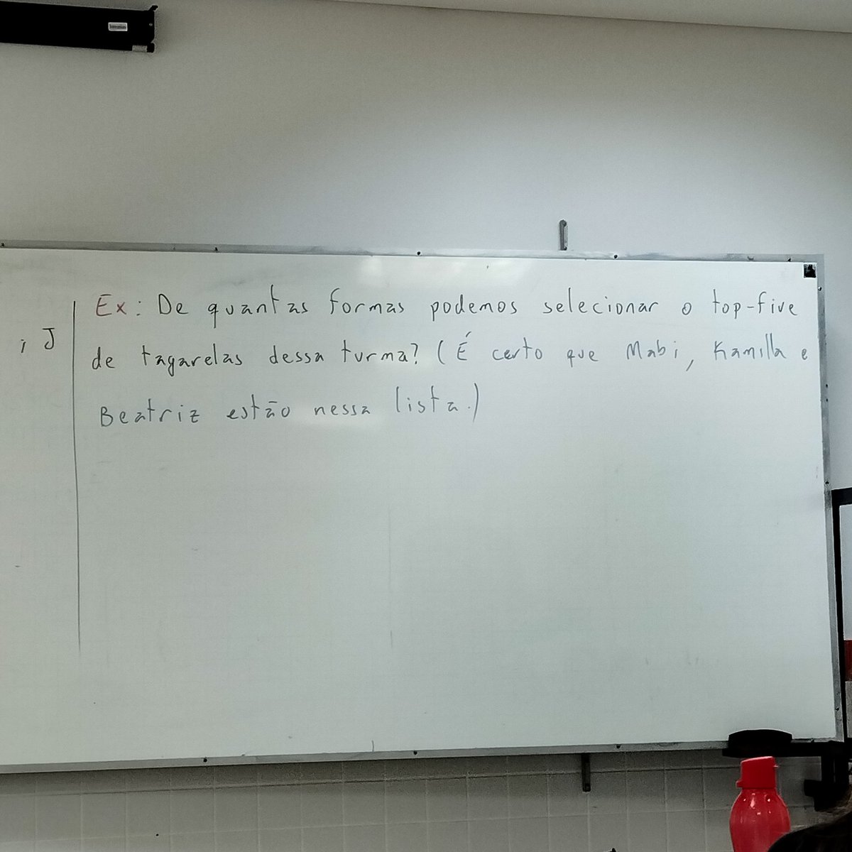 iftododia's tweet photo. pov: cauê dando aula https://t.co/DhOra2g9pI