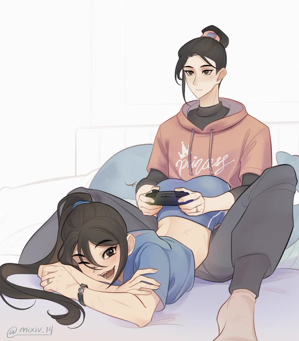 Modern AU Ximang!  They're wearing matching crop hoodies and Gu Mang's has "Daddy" written on it #yuwu #余污 