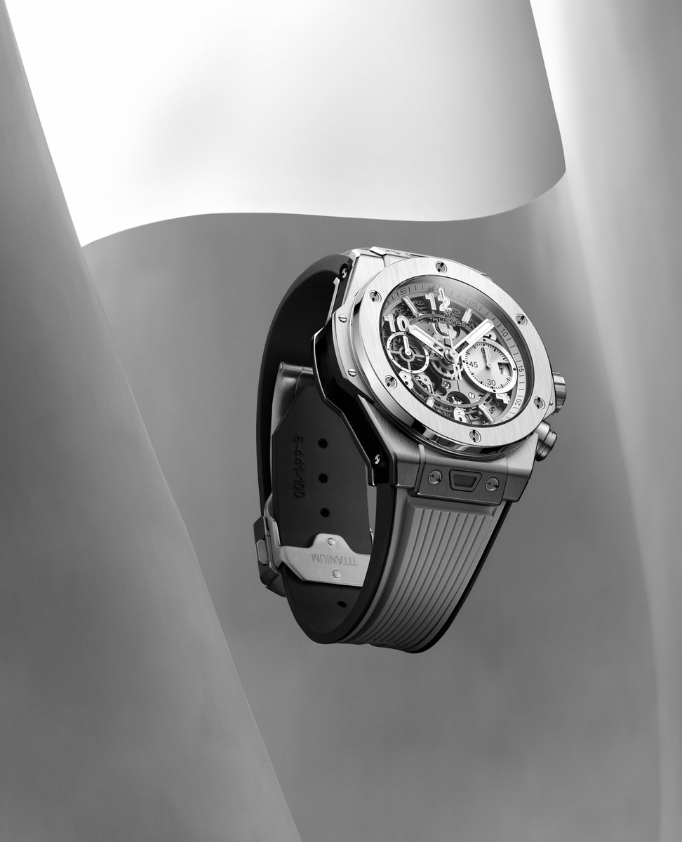 Hublot's tweet photo. The new chic, technical and exclusive #BigBangUnico #EssentialGrey is a stunning cocktail designed by #Hublot! https://t.co/6XMKs1x4y8