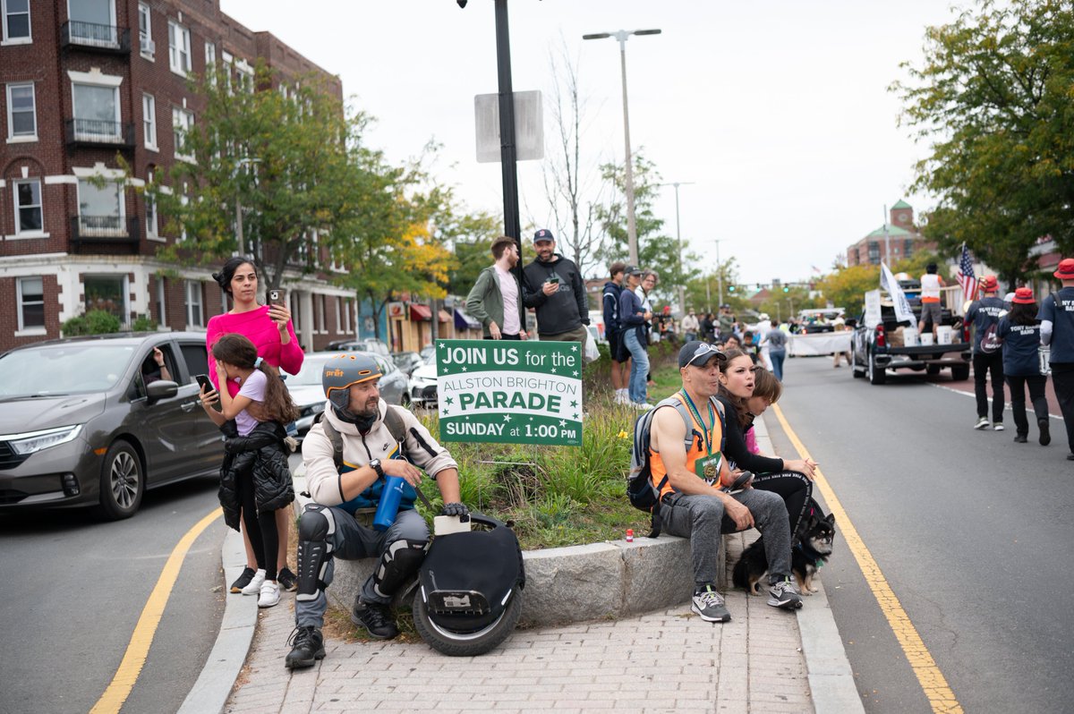 BostonABCD's tweet photo. ABCD staff and #HeadStart parents had a great time marching in the #AllstonBrightonParade yesterday! 🎉 https://t.co/4vEI7LB4Bs