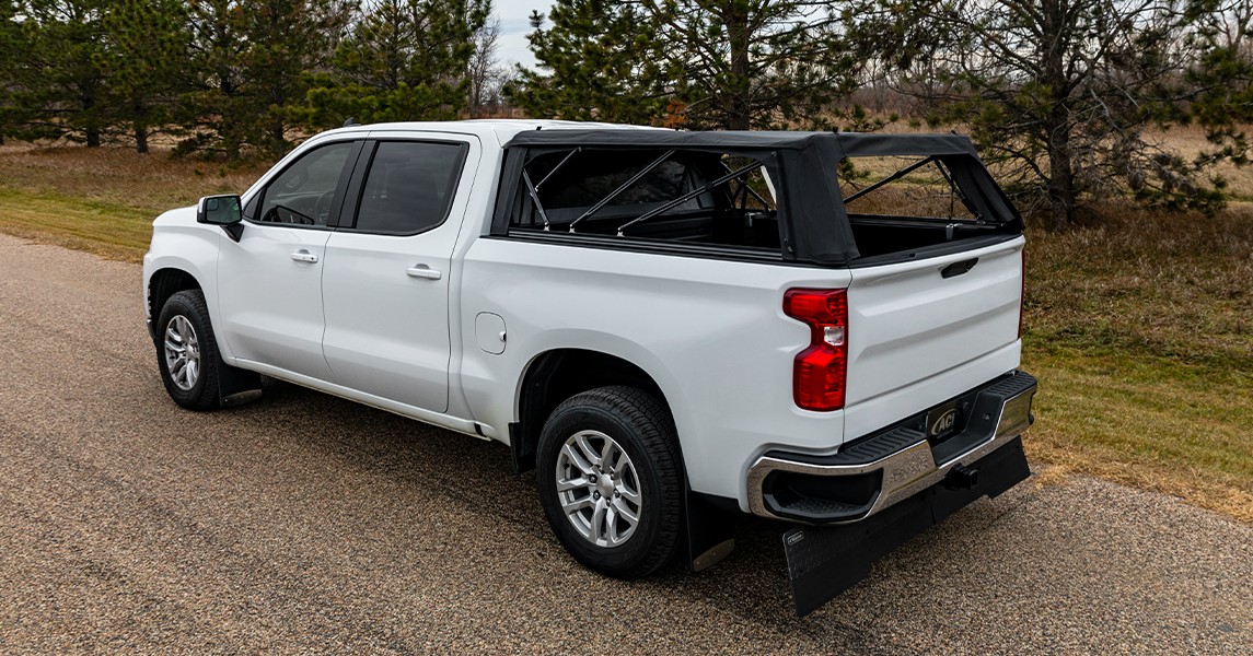 agricoverinc's tweet photo. Open to any expedition. #OUTLANDER Soft #Trucktopper #TruckBedCover #Overlander #Overlandrig #truckcamper #CamperShell #RooftopTent #chevytruck #chevylife #chevypride #rockstarmudflaps #fullwidthmudflap https://t.co/nPWPRyoIti