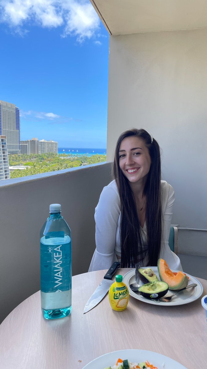 mwrlife's tweet photo. Hello Team, I'm Solène! Today I am sharing my latest trip booked with #TravelAdvantage, Hawaii!
It was a dream to go here, a very expensive destination. I could save 309 € on my hotel with a sea view as well & it was the cheapest option on the island! #MWRLife #MakeWealthReal https://t.co/rlqUwxwdsY