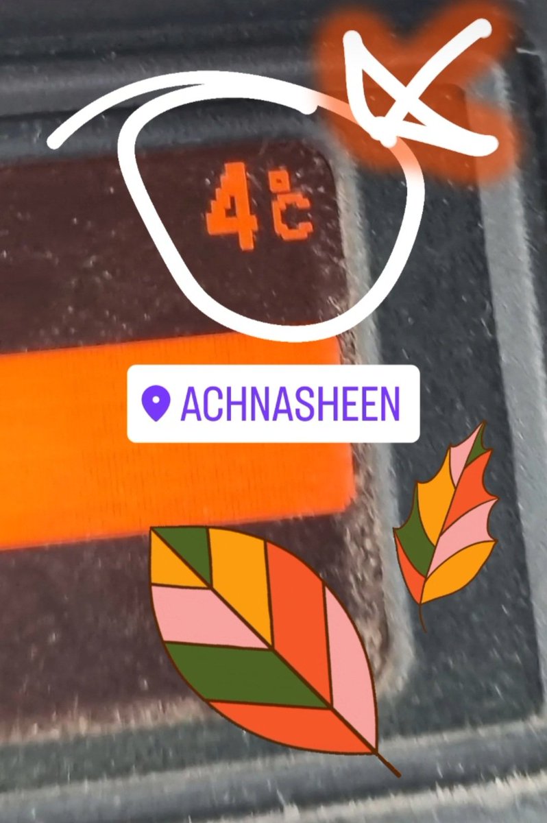 MalcolmPlockton's tweet photo. 4°C in Achnasheen! #stillseptember #Autumn #Highlands https://t.co/bhXPaqiNhe