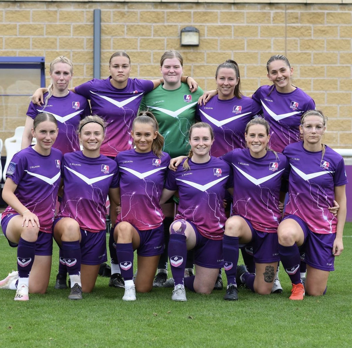 TEAM 💜 We are Building 🧱