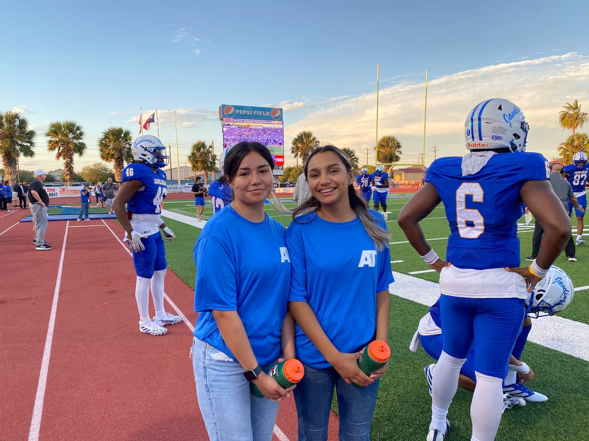 More pictures from our trip to Texas A&amp;M-Kingsville! A great experience for our student trainers to see the athletic training profession at the collegiate level. <a href="/ljisdathletics/">La Joya ISD Athletics</a> <a href="/JuarezLincolnHS/">La Joya Juarez-Lincoln High School [OFFICIAL]</a> #Jalisco
