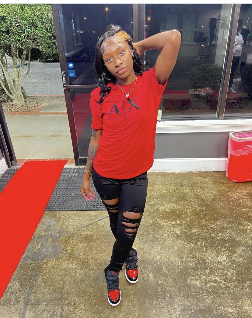kiztrn's tweet photo. Happy belated birthday to my baby girl the big 20 @DevyneTurner https://t.co/bm1ixPKhWD