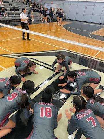 HMSHAWKS_CISD's tweet photo. Congratulations to the 7th and 8th grade Horizon Middle School girls volleyball teams for winning their Saturday games!
#WeAreClintISD #HMSHAWKSTRONG https://t.co/yOJerTpGVL