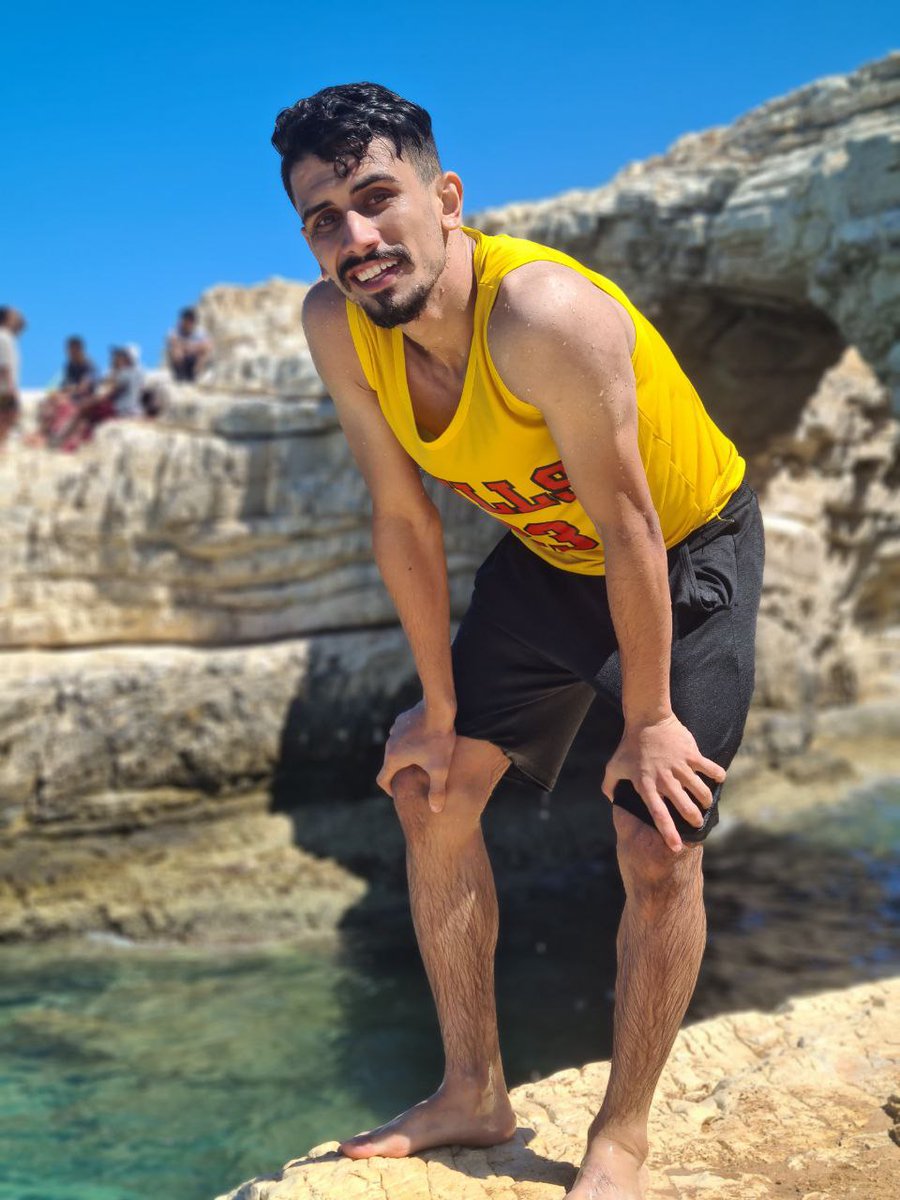 طاير ما نتعوضش يا دايخ 💛🤙🏻 .