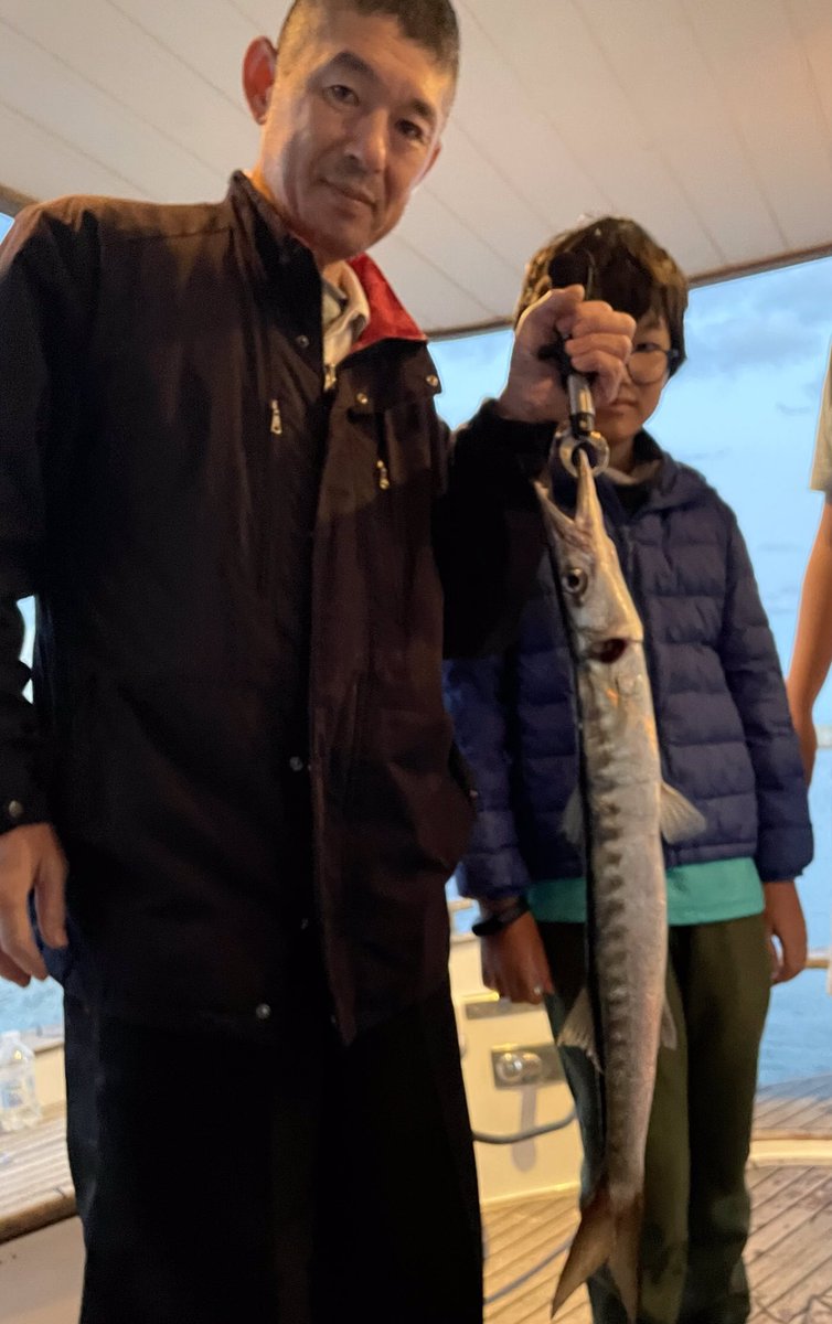 skipperinad's tweet photo. Yesterday ..Charterinad.com did a new shared #fishing trip #barcelone #fishingworkshopbcn with our s#fishing staff. we had the pleasure of sharing and teaching different fishing techniques to a group of young fishermen and a nice family. We caught a nice #barracuda and #bacoretas https://t.co/t9YOe8YfAi