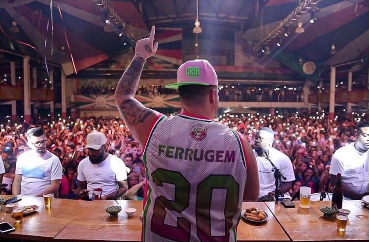 Morromangueira's tweet photo. NOVEMBRO TEM SHOWZÃO DO FERRUGEM NA 💚💗💚💗

CALMA QUE VEM MAIS NOVIDADES 😜

EXPLANAAAAA 💥 https://t.co/z0jcliW5E1