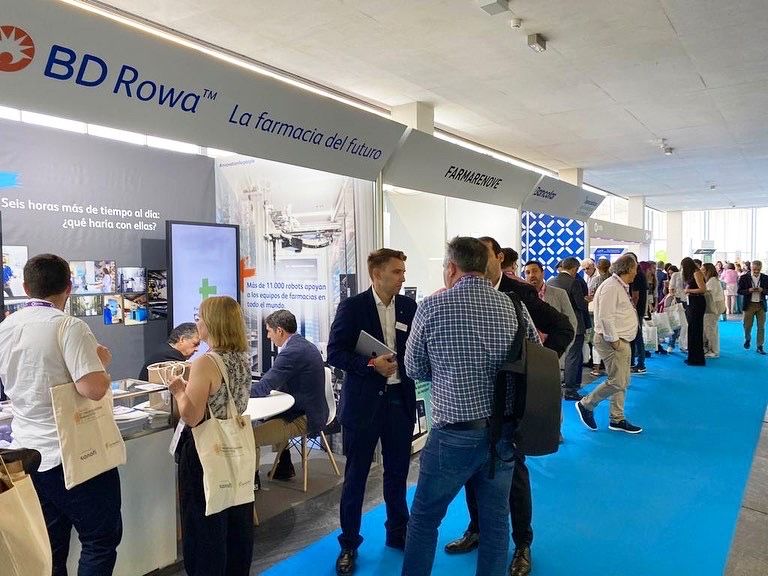 bdrowaes's tweet photo. ¡Finaliza nuestra gran experiencia en Sevilla en el #22CNF y #FIP2022!!
Nos llevamos grandes momentos, conversaciones, nuevos contactos y sobre todo, la satisfacción del trabajo bien hecho.

Estamos deseando asistir a la próxima edición del Congreso Nacional Farmacéutico de 2024 https://t.co/44YDRShQvc