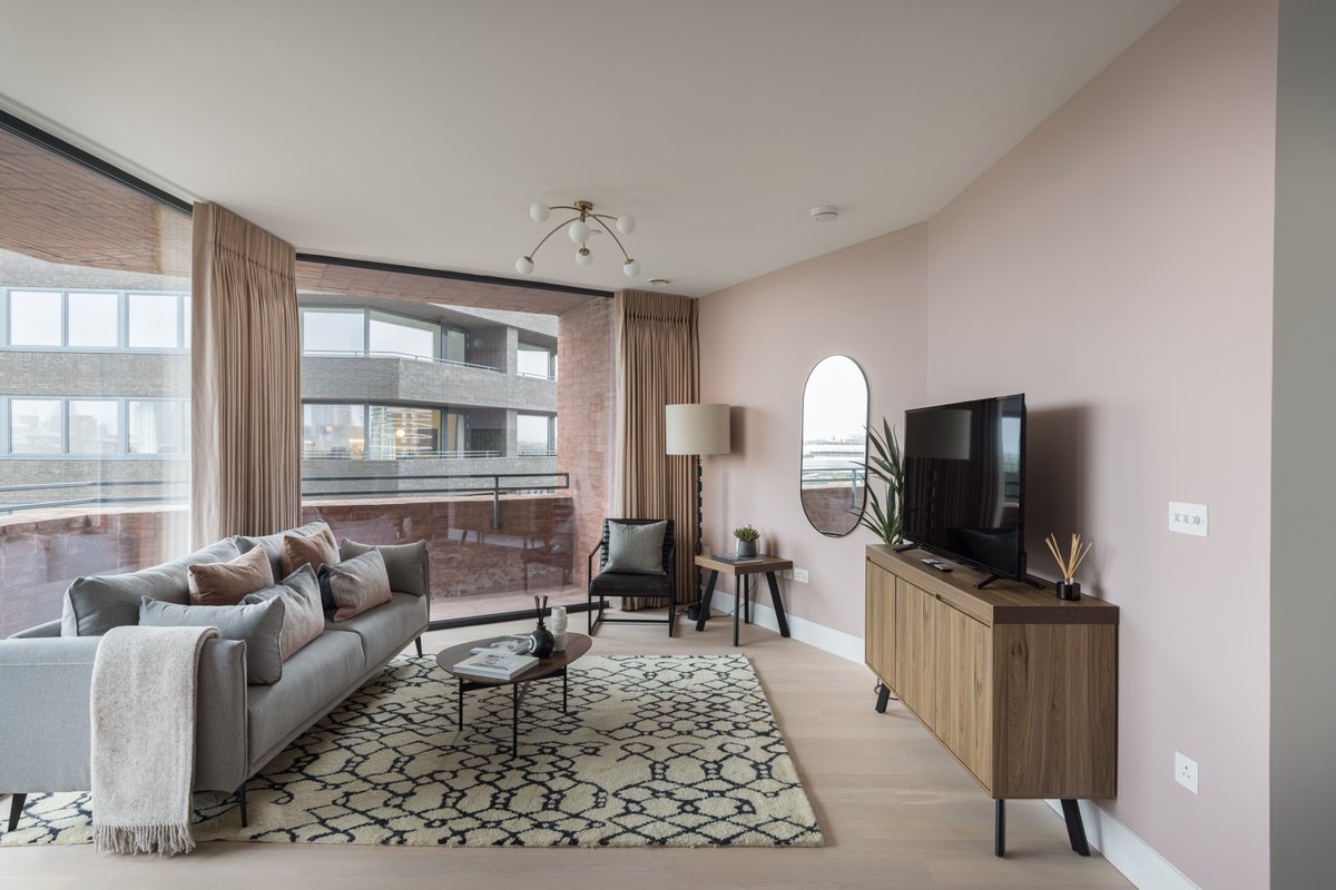 At #AnthologyHoxtonPress, our homes offer the perfect space and location to enjoy all that London has to offer. 

With breathtaking views over the city and high quality specification, explore our homes in Hoxton today:
bit.ly/3LGjaaJ 

Prices start from £710,000.