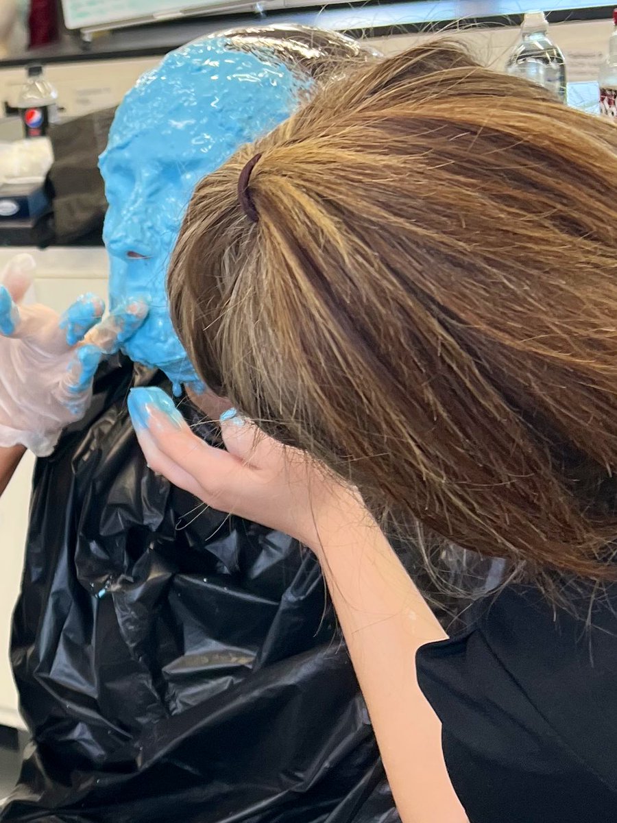 MediaMakeupPage's tweet photo. Very proud of my @coleggwent HNC Specialist Makeup Learners completing their first ever Lifecast within the first 3 days of their course 🎭 

Learners used @NeillsMaterials 3 minute set alginate, excited to see the faces refined this week! https://t.co/w5OVit8dtt