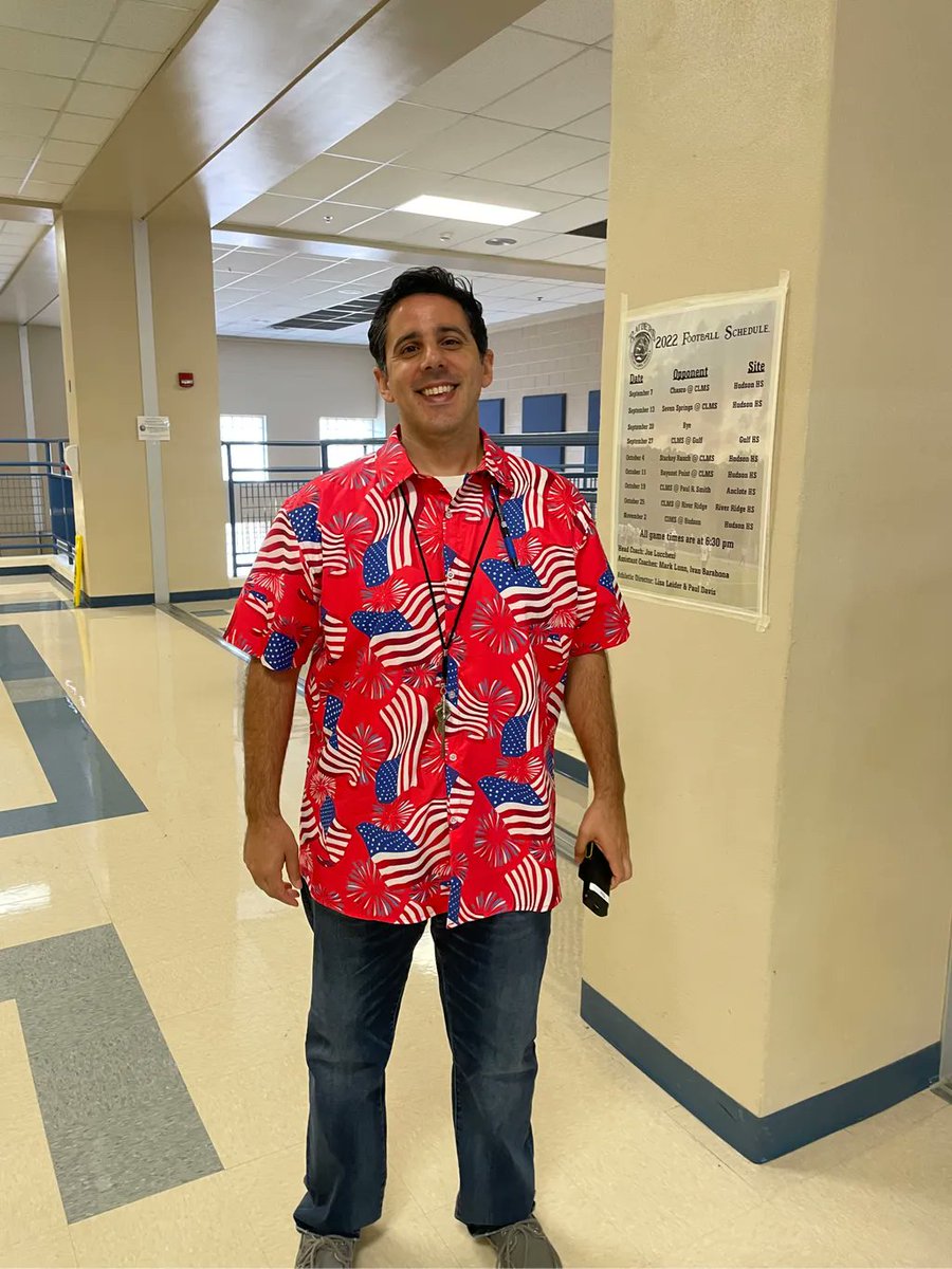 ClmsRaiders's tweet photo. Stars and Stripes all around Raider Nation! #PascoCelebratesFreedom @leadlearnpasco https://t.co/fsps1aZYuo