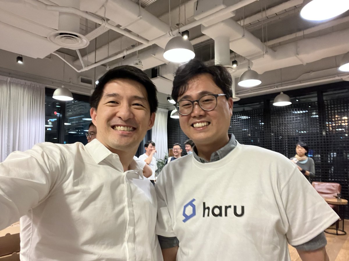kevsiew's tweet photo. @haruinvest Thank you @haruinvest and Hugo Lee for the thoughtful meet-up and looking forward to more product invitation and growth of the platform in the coming years! https://t.co/lA5iDYFrHI