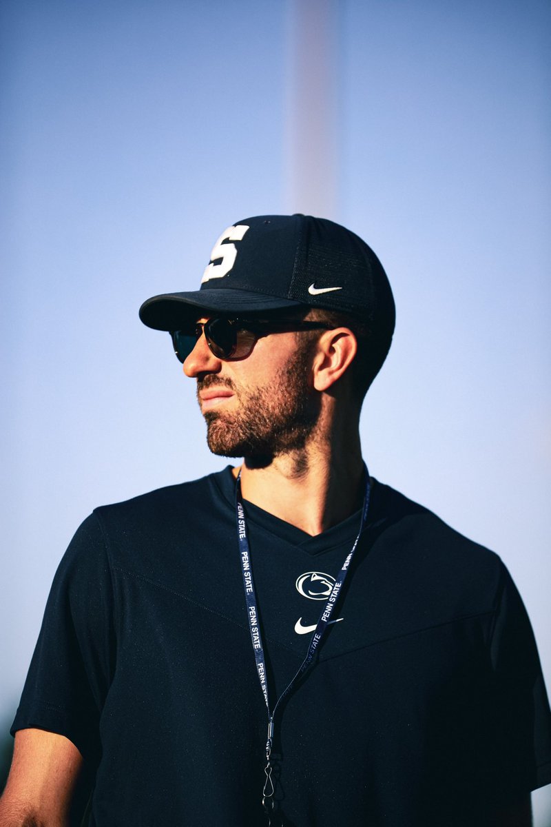 coachjfranklin's tweet photo. Want 2 take time 2 wish a member of OUR FAMILY Happy B-Day, @DannyOBrienQB , hope u have a great day &amp; a better year! #PSUnrivaled #107kStrong #WeAreFamily https://t.co/keFQEOihjH