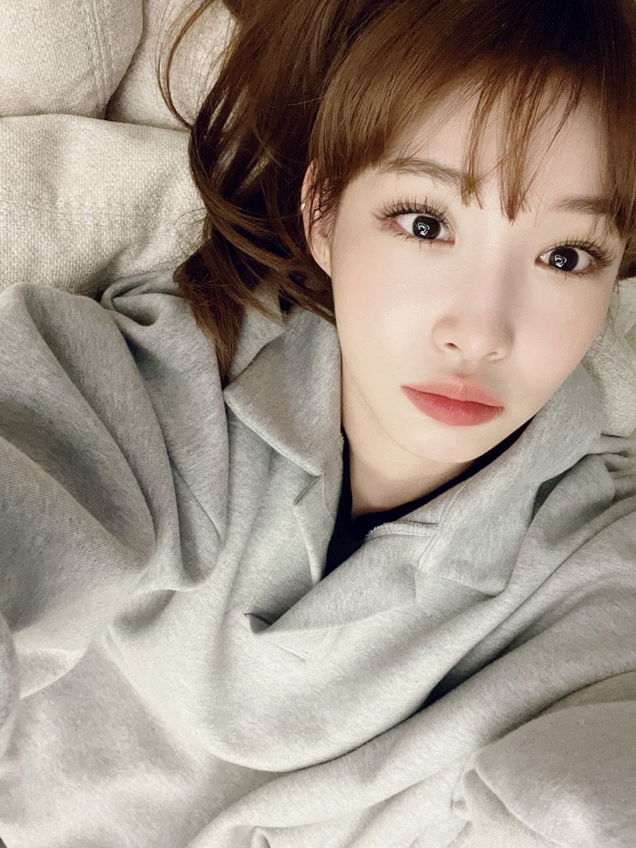 kchunghapics's tweet photo. she’s so cute ♡ https://t.co/4u6Z40PmIX