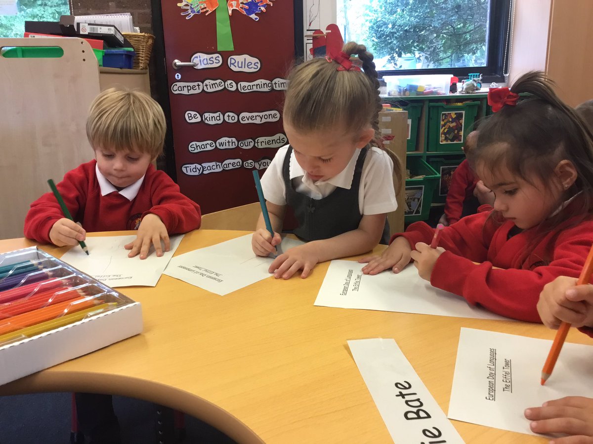 StrettonStMatts's tweet photo. For European Day of Languages, Class R enjoyed learning how to say  different colours in French.  We also learned some interesting facts about the Eiffel Tower and tried our best to draw it. 
#SSM #SSMReception #SSMUTW #SSMEuropeandayoflanguages https://t.co/uzraVYDkvm