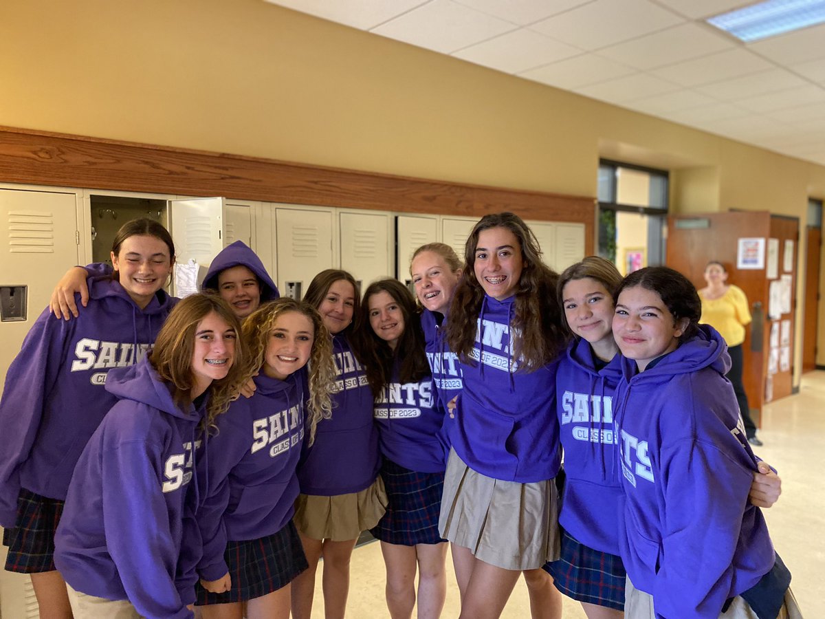 EskLovely's tweet photo. @esksaints It’s a big day at ESK! The tradition continues…congratulations 8th grade Saints! #thisisesk https://t.co/gn70O7sbAC