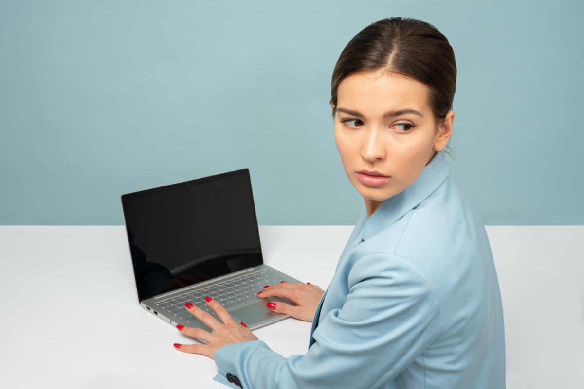 cyberconfidence's tweet photo. We know there are gaps in the cybersecurity profession – skills and people gaps. We know we need more women in the profession and increase diversity. What do you think we should do? What are you doing? Comment below. #cybersecurity #cyberconfidence #cybergaps https://t.co/sbwYXA5h19