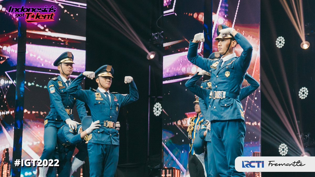 GotTalentID's tweet photo. WE WANT MORE! Satu studio bersorak pengen liat lagi penampilan keren dari @pasheman90 👏🏻
ONE STAGE, ALL TALENTS🤩✨
#IGT2022 #GOTTALENT2022 #IndonesiasGotTalent #RoadToGrandFinal
@OfficialRCTI @Fremantle_ID https://t.co/tEFY6rzjCJ