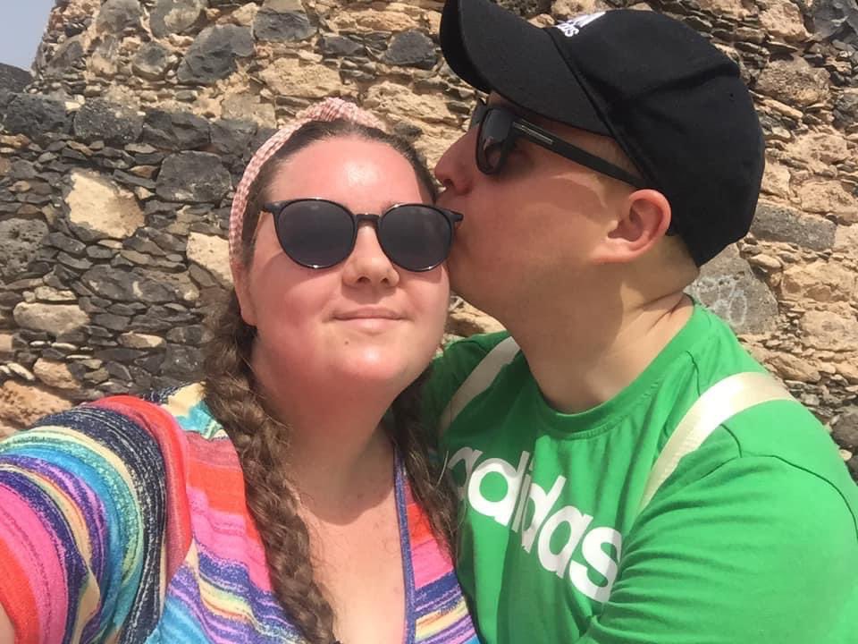 4njM95's tweet photo. Holiday selfies 💜 https://t.co/PgXSaRJB53