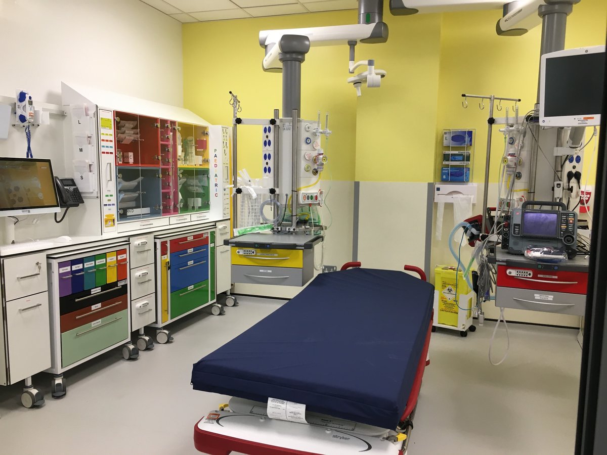 We’re treating our first patients in a major new extension to the William Harvey’s Emergency Department today. The new unit includes dedicated areas for patients with mental health needs, rapid assessment and resus bays. Huge thanks to all teams involved! @2getherSupport @Bauvill