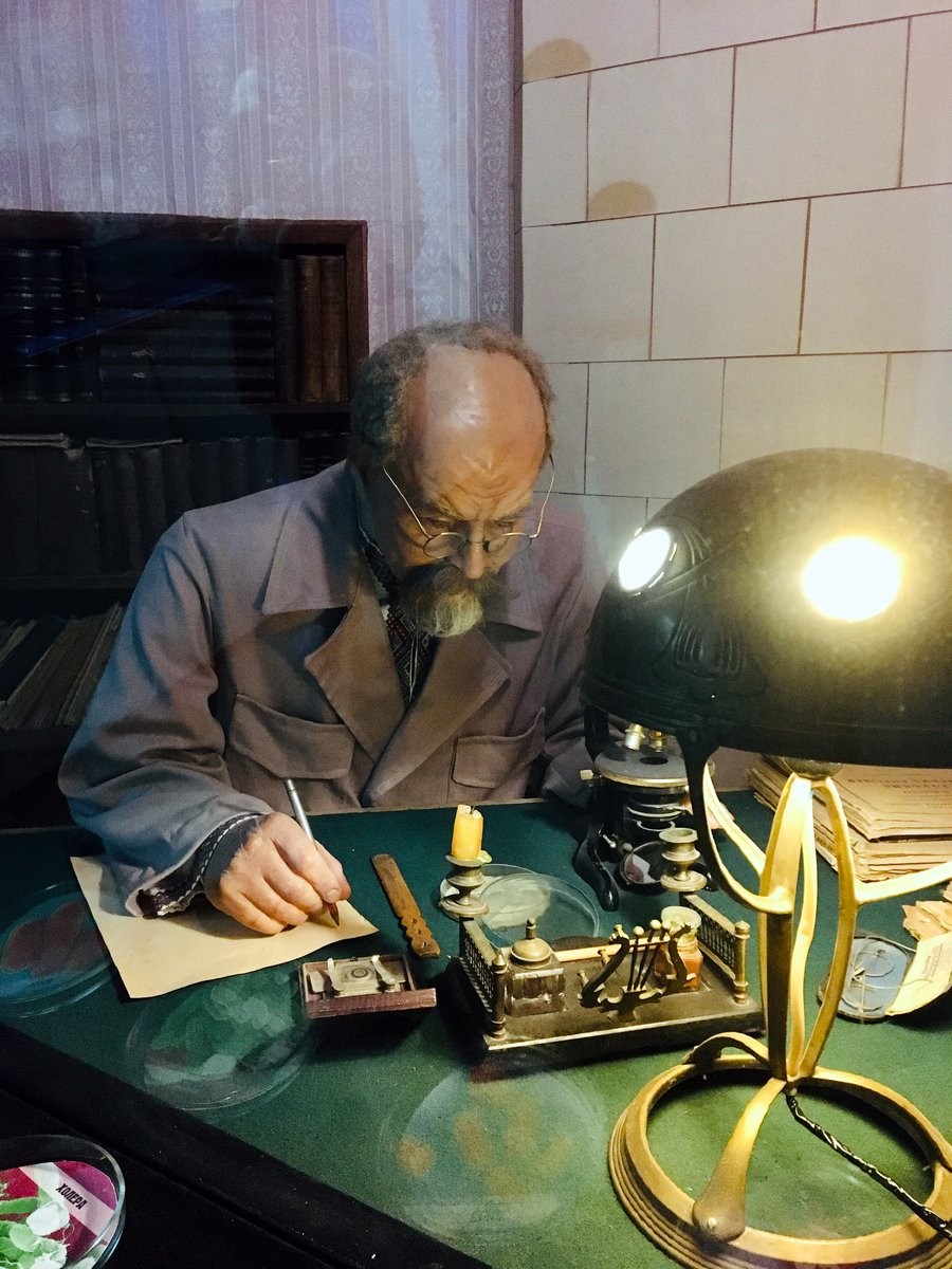 welcome2ukr's tweet photo. One of the biggest museums in Europe, the National Museum of Medicine in #Kyiv was opened in the former Anatomical Theatre in 1982. Full-scale interiors and dioramas, pieces of art and sculpture, documentary films create an entire panorama of medicine development in Ukraine. https://t.co/KMBWMNAtGz