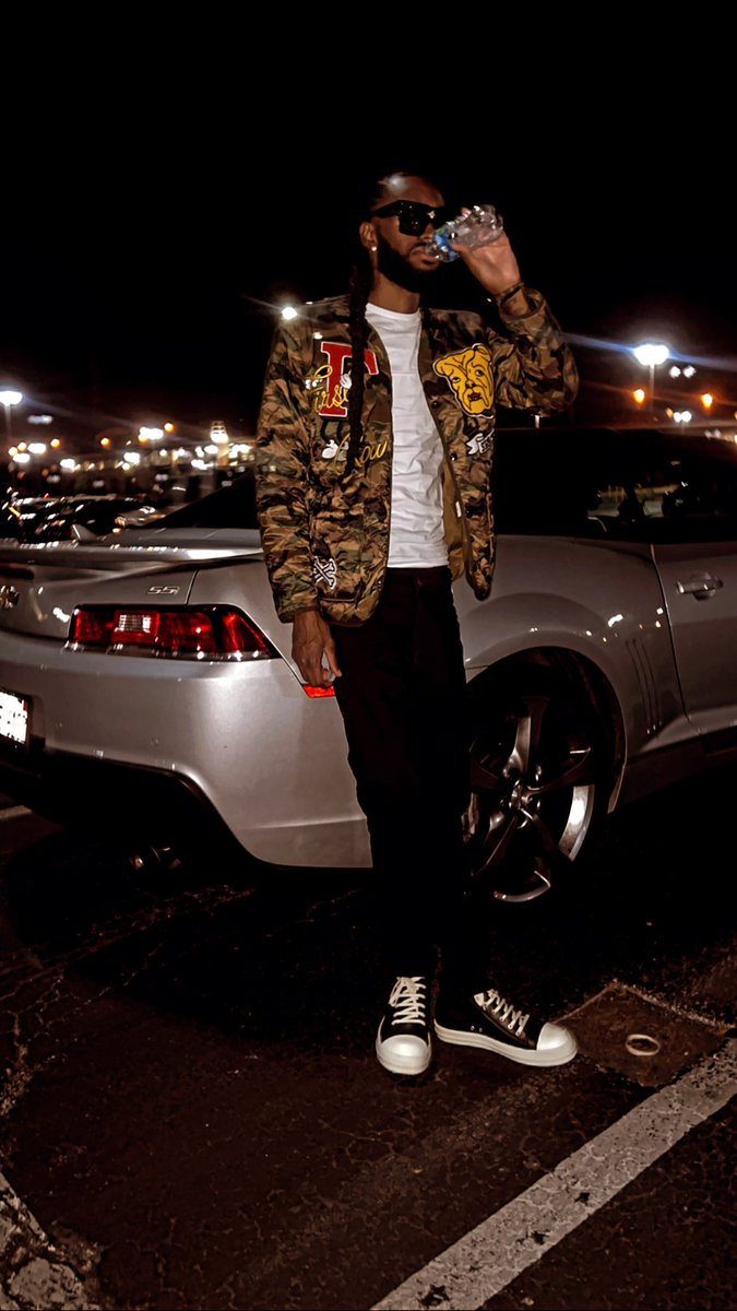 YBBzzz's tweet photo. Last Slimeto🤞🏾💚 #LLFATZ #LLYBC #LLTRILLSKI https://t.co/T7Ql7RuEAG