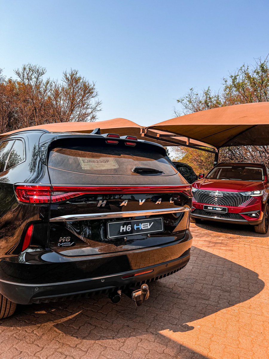 IamKumbi's tweet image. Haval can’t quite get anything wrong at the moment and this H6 HEV comes in at R660 950. A massive value for money proposition. Fuel consumption figures might also see a lot of customers running into this hybrid.  #HavalH6HEV #ASmarterWayToDrive